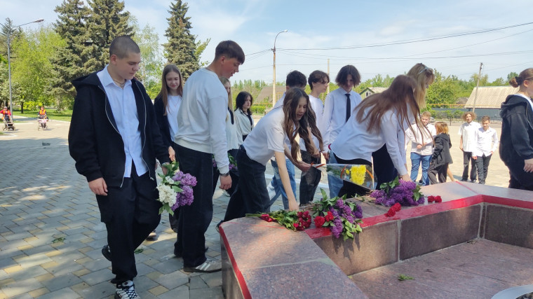 Память жива.